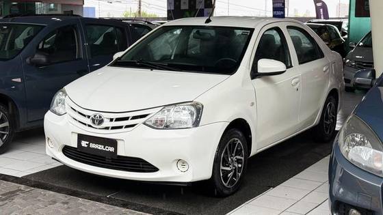 TOYOTA ETIOS 1.3 X 16V FLEX 4P AUTOMÁTICO